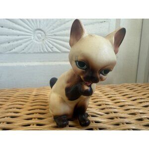 Vintage 60's Josef Originals Siamese Cat Kitten Licking Paws Big Eyed